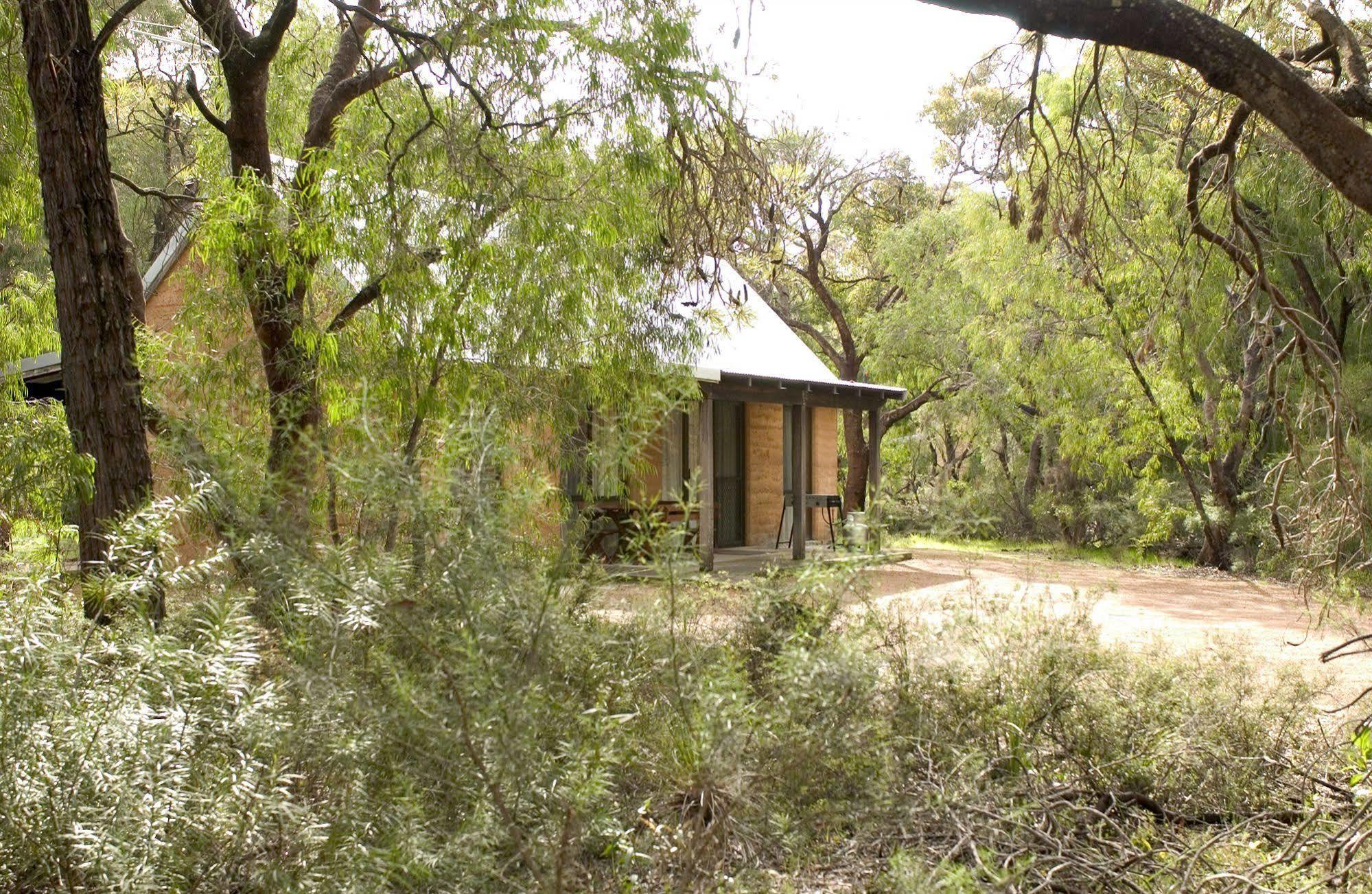 Bussells Bushland Cottages Margaret River Екстер'єр фото