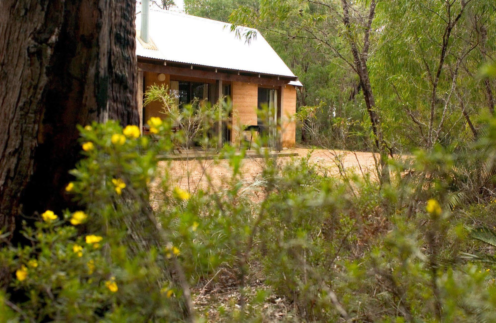 Bussells Bushland Cottages Margaret River Екстер'єр фото